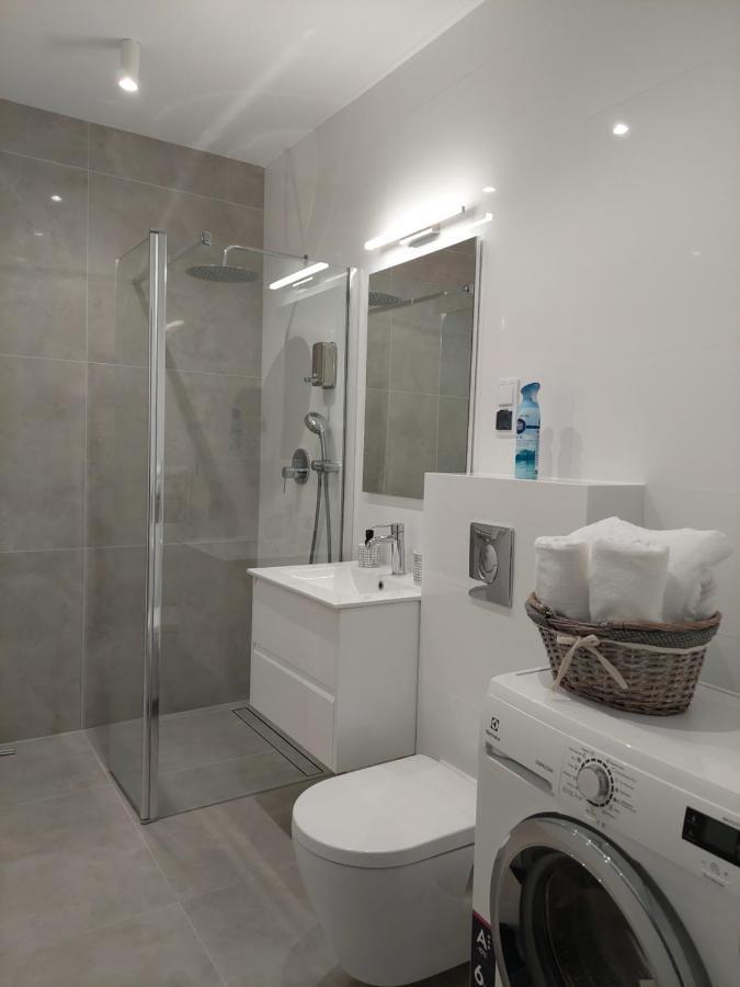 Mak Apartment Grobla - Free Parking - 3 Rooms Гданьск Экстерьер фото
