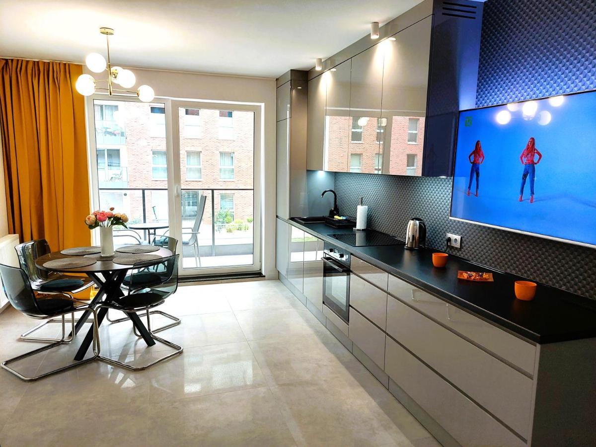 Mak Apartment Grobla - Free Parking - 3 Rooms Гданьск Экстерьер фото