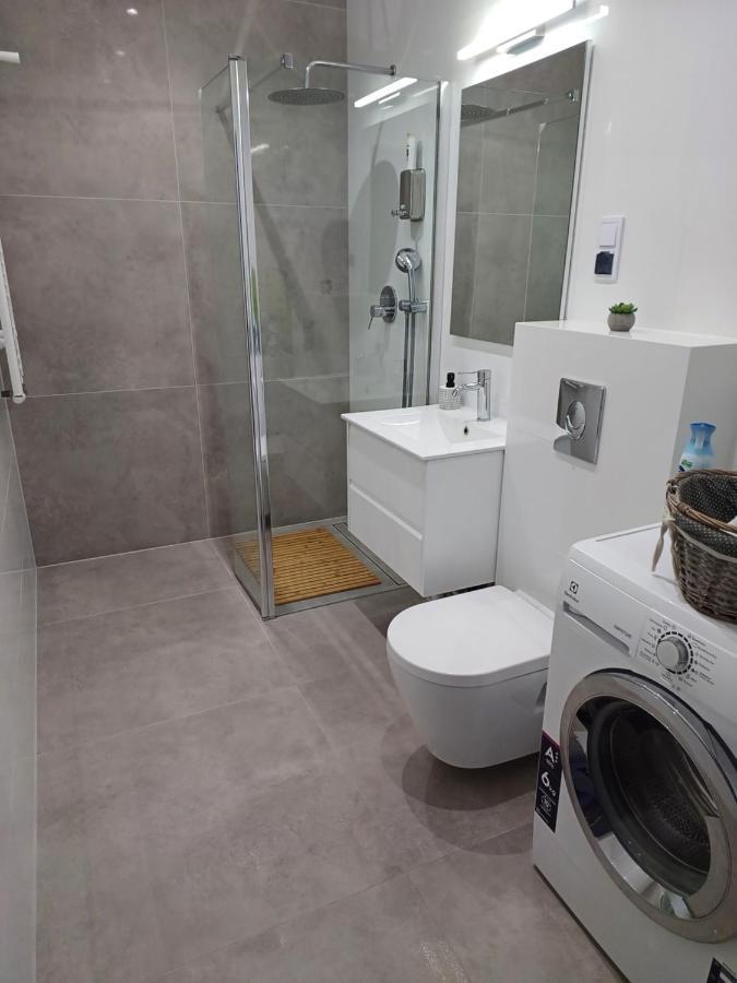 Mak Apartment Grobla - Free Parking - 3 Rooms Гданьск Экстерьер фото